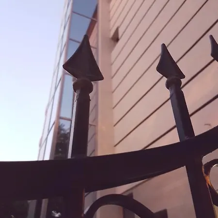 Saint Apostol Gæstehus 2*