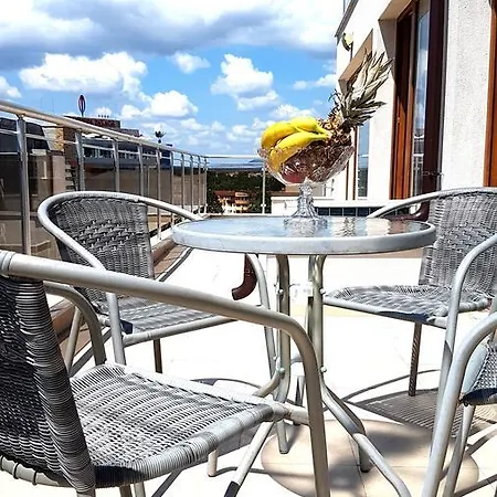 Gæstehus Saint Apostol 2*