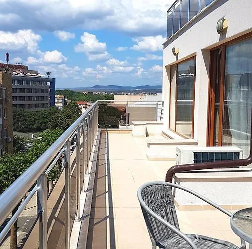 Saint Apostol Guest house 2*